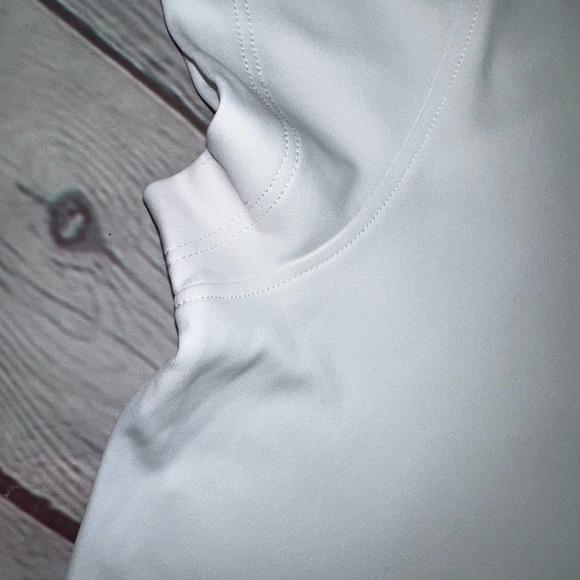 EUC Girls XS Slazenger White Collared VNeck SS Golf Polo - Picture 3 of 7